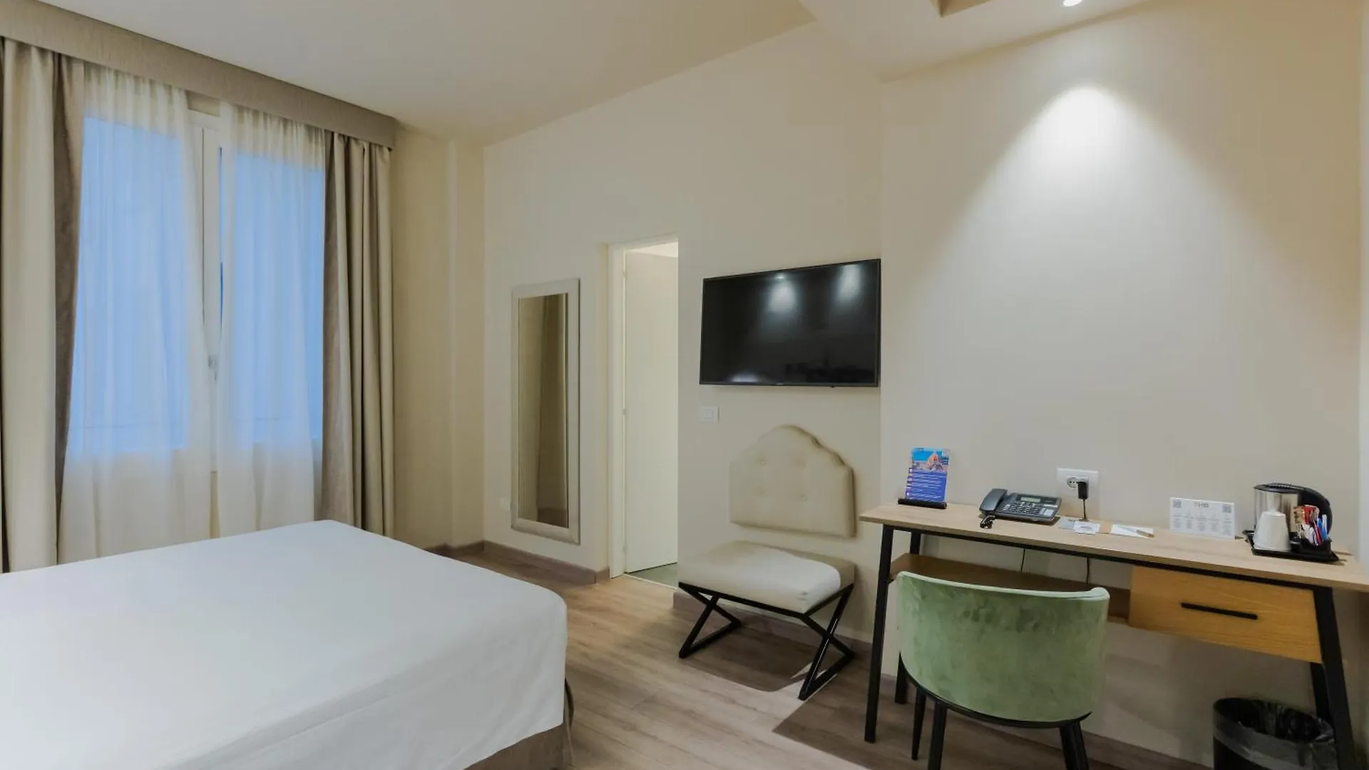 Fh55 Med Executive Hotel Florence 4*,  Italy