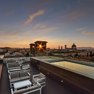 Plaza Lucchesi Hotel