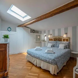 Apartment Romantic And Charming, Florenz
