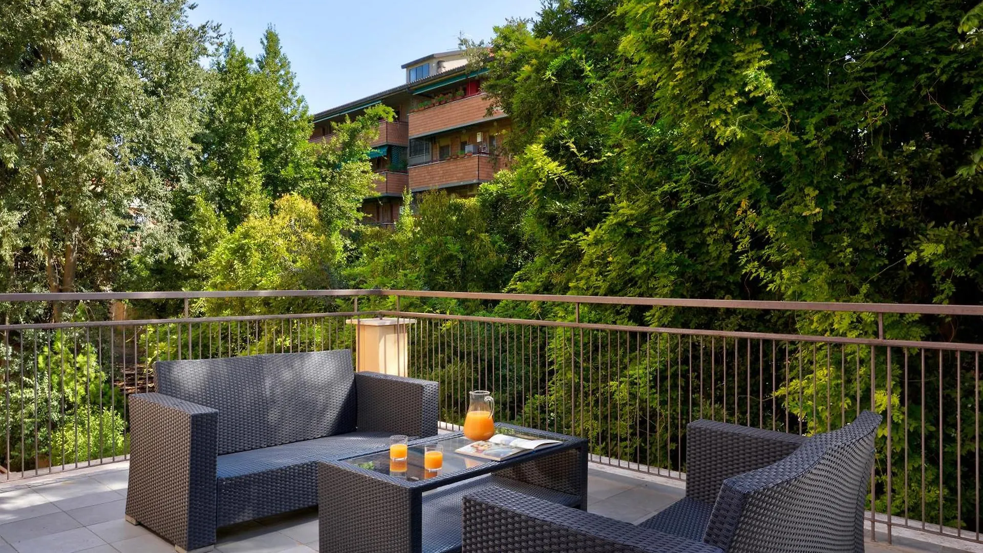Fh55 Med Executive Hotel Florencie 4*,